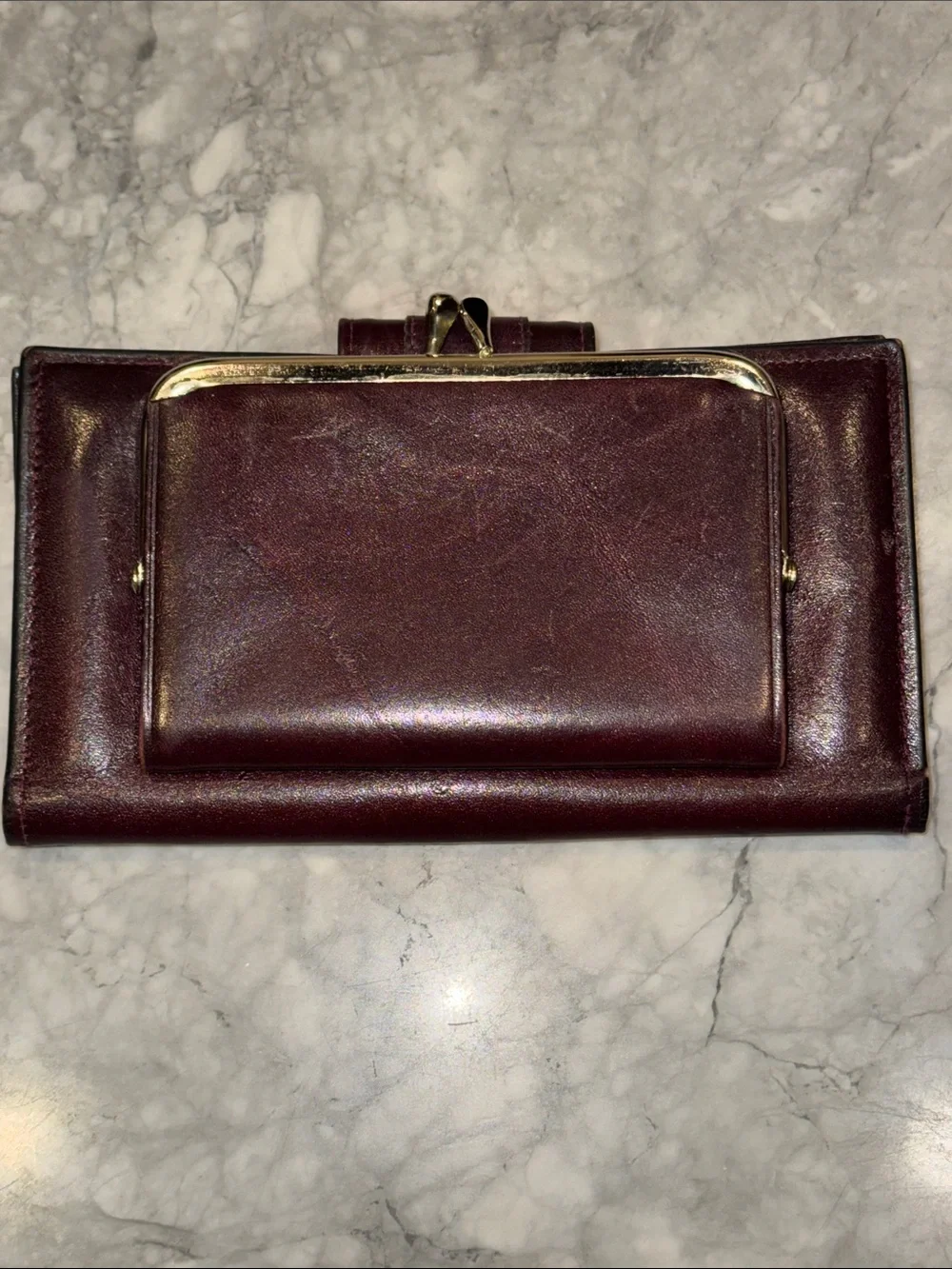 Di Lido Vintage Leather Continental Wallet in Deep Burgundy with Kiss Lock - Picture 2 of 8